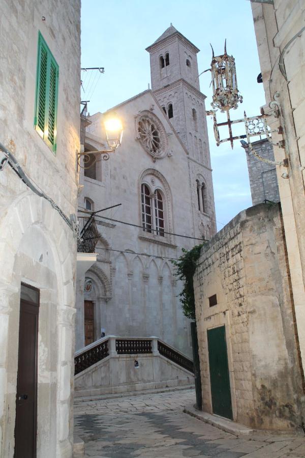 Giovinazzo Historic Apulia Old Town Stone House With Private Patio Lägenhet Exteriör bild