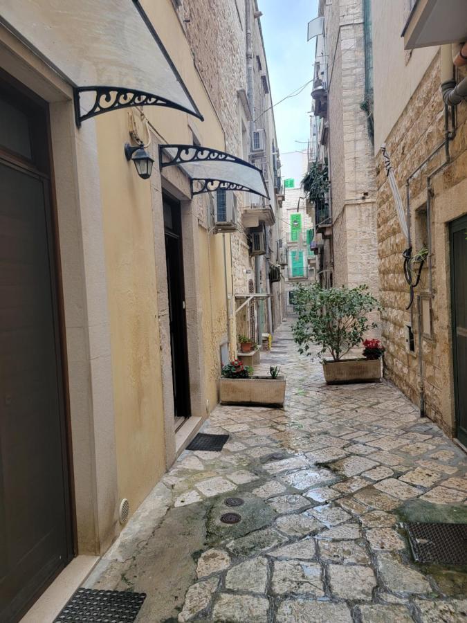 Giovinazzo Historic Apulia Old Town Stone House With Private Patio Lägenhet Exteriör bild